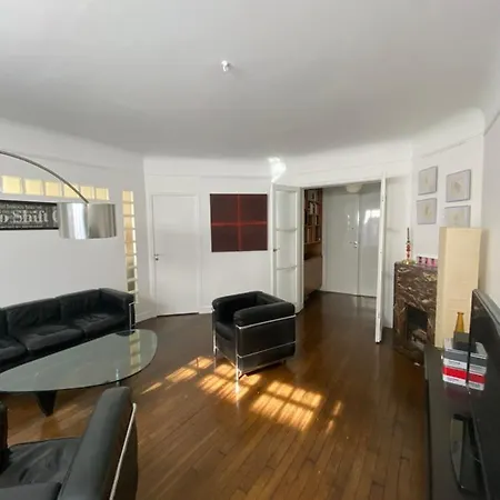 Maison Auguste Frühstückspension *