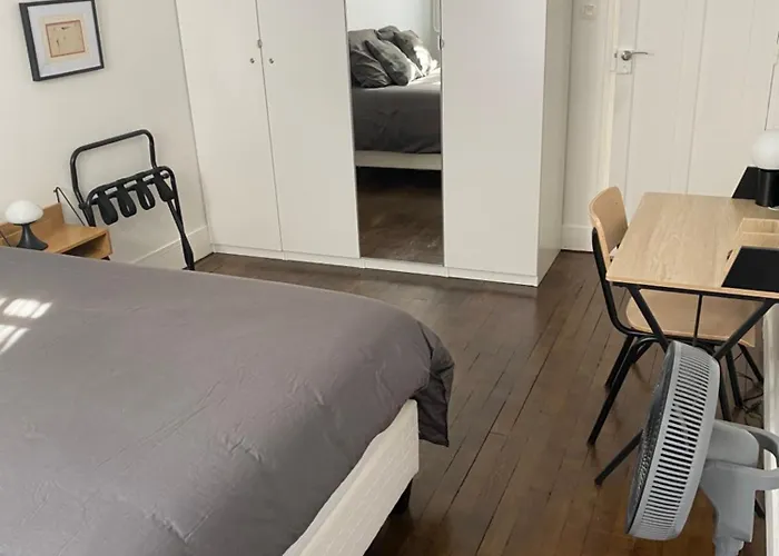 Maison Auguste فندق مبيت وإفطار